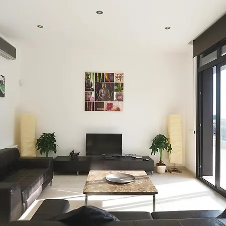 In With House Sea View 펜션 산타수산나