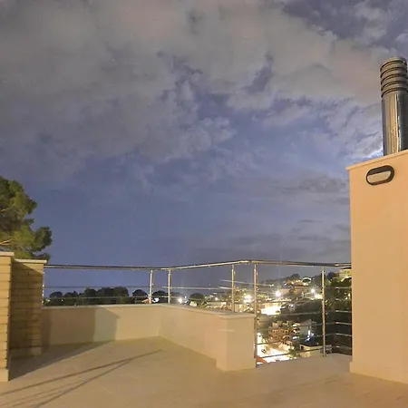 Dom wakacyjny In With House Sea View Santa Susanna